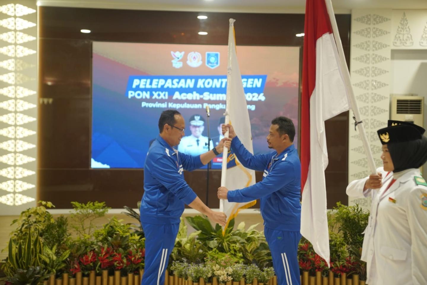 Pj Gubernur Sugito Lepas Kontingen PON XXI, KONI Kep. Babel Optimis Target 4 Emas