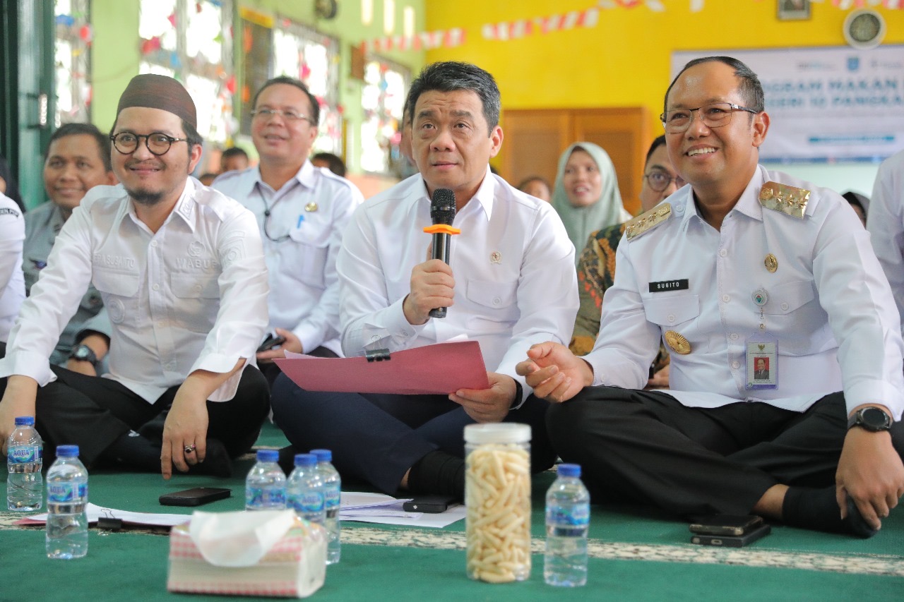 Wamendes Riza Patria: Manfaatkan Program Makan Bergizi Gratis Untuk Kesehatan dan Kesejahteraan Masyarakat
