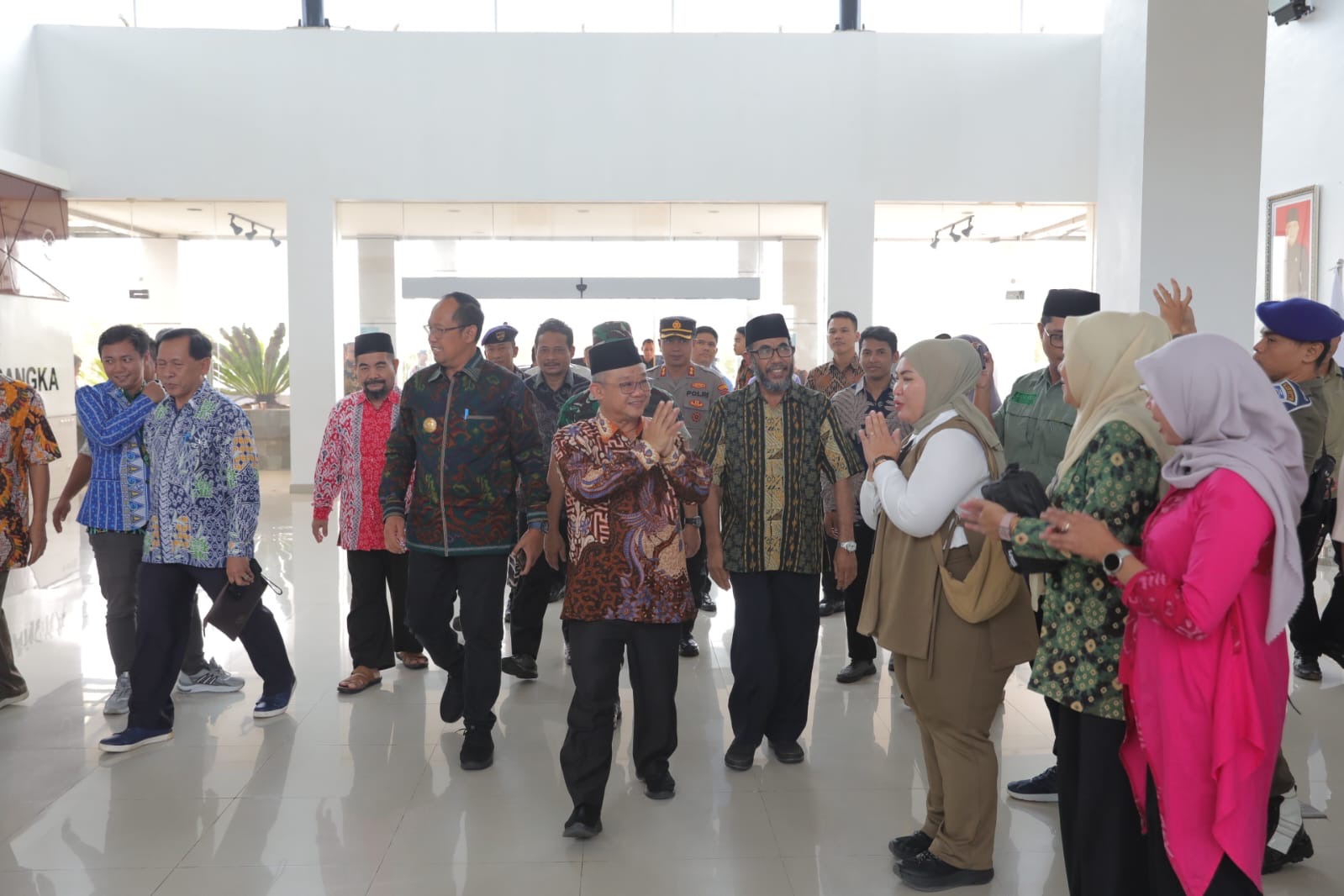 Akhiri Kunker, Mendikdasmen Abdul Mu'ti Tinggalkan Pangkalpinang