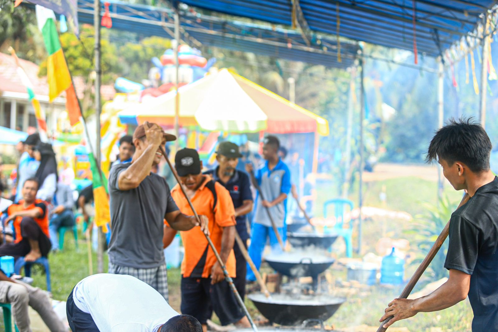 Pesta Adat Dodol Bergema Desa Penyampak