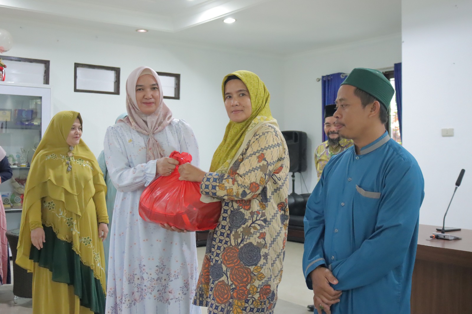 Keberkahan Bulan Ramadan, DWP Kep Babel Gelar Ramadan Berbagi