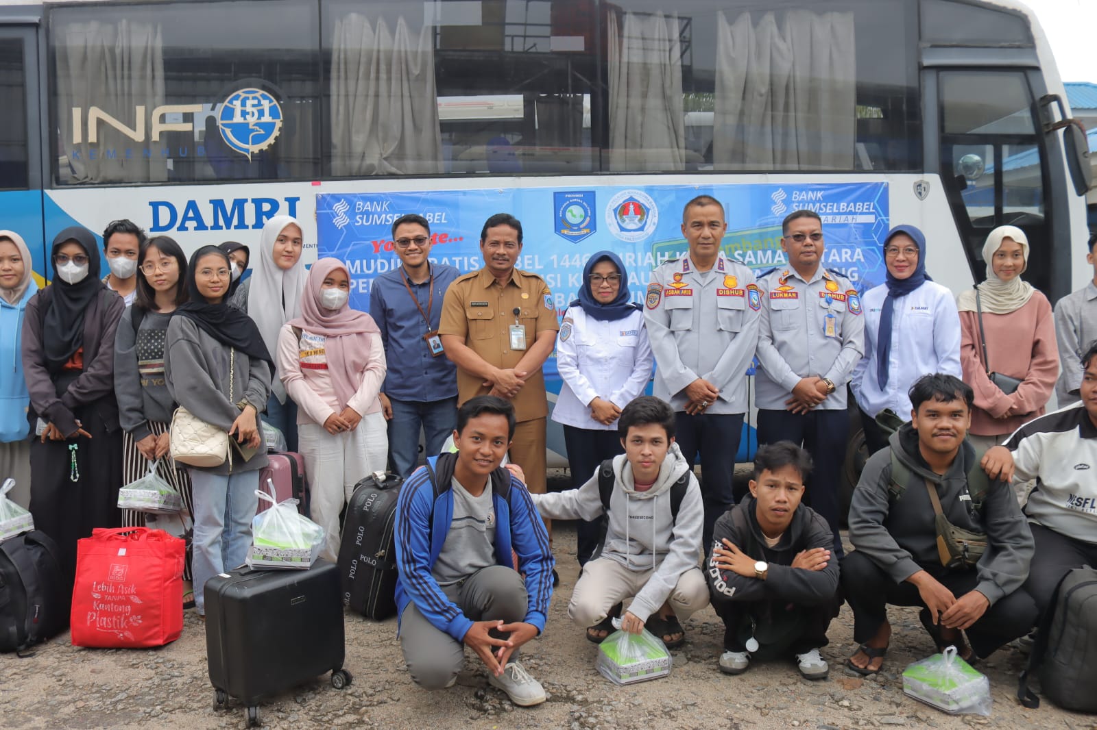 Pemprov Babel-Bank Sumsel Babel Fasilitasi 53 Mahasiswa Mudik Gratis
