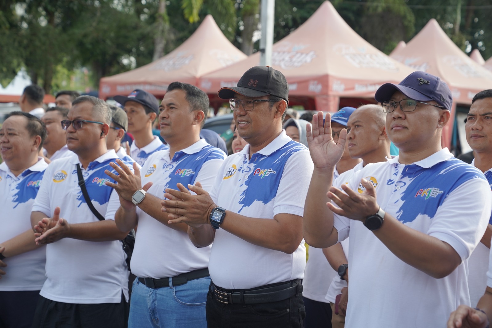 Jalan Sehat Bersama Dalam Rangka Pekan Keselamatan Jalan Tahun 2024 Guna Mewujudkan Budaya Berkeselamatan Lalu Lintas dan Angkutan Jalan di Provinsi Kepulauan Bangka Belitung di Alun-Alun Taman Merdeka
