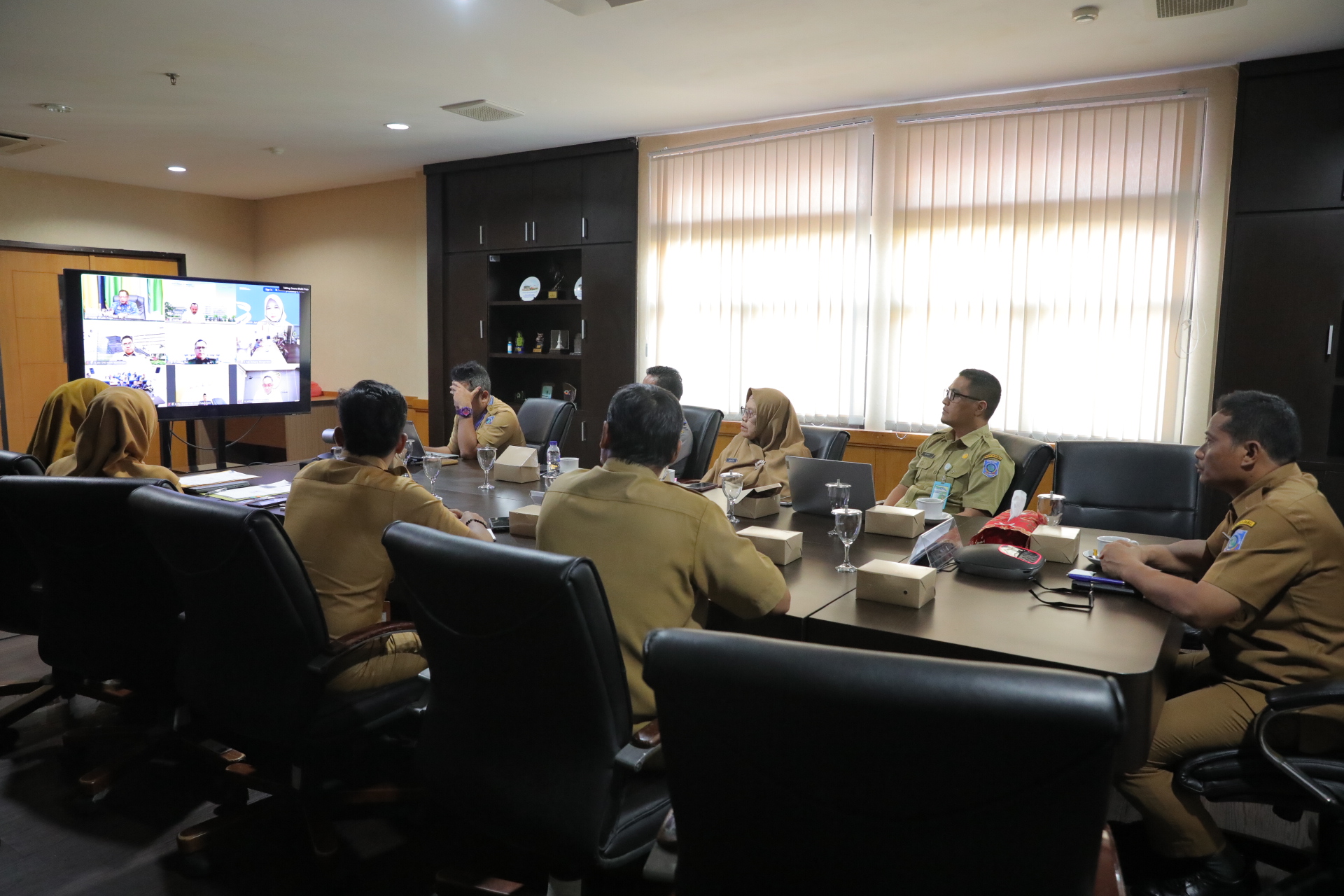 Pj Sekda Rapat pengendalian inflasi secara virtual zoom meeting