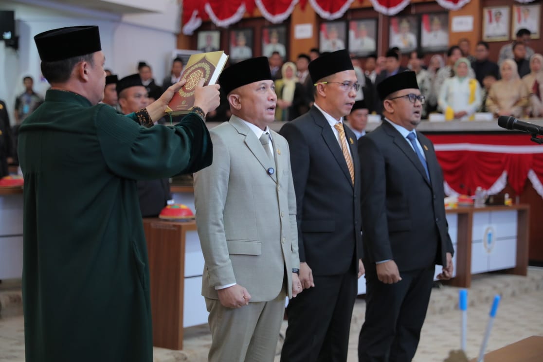 Pimpinan DPRD Babel Resmi Dilantik, Ini Pesan Pj Gubernur Sugito