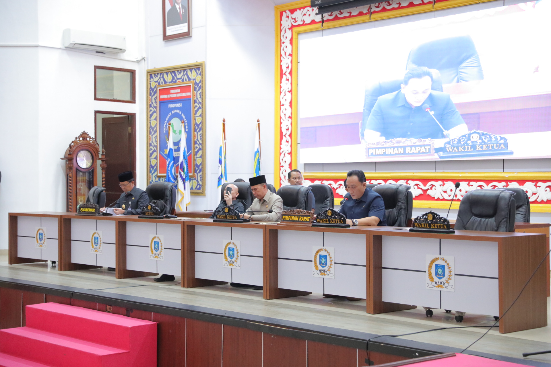 Pj Gubernur Sugito Sampaikan LKPJ TA 2024